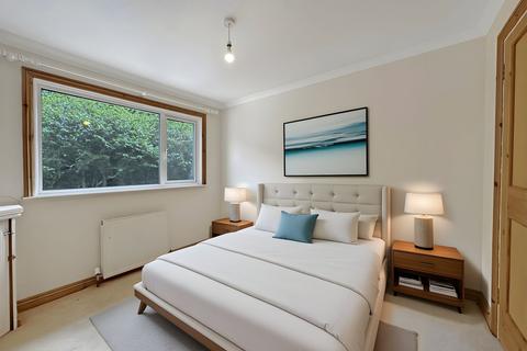 14 Cornubia Close, Truro, TR1 1SA