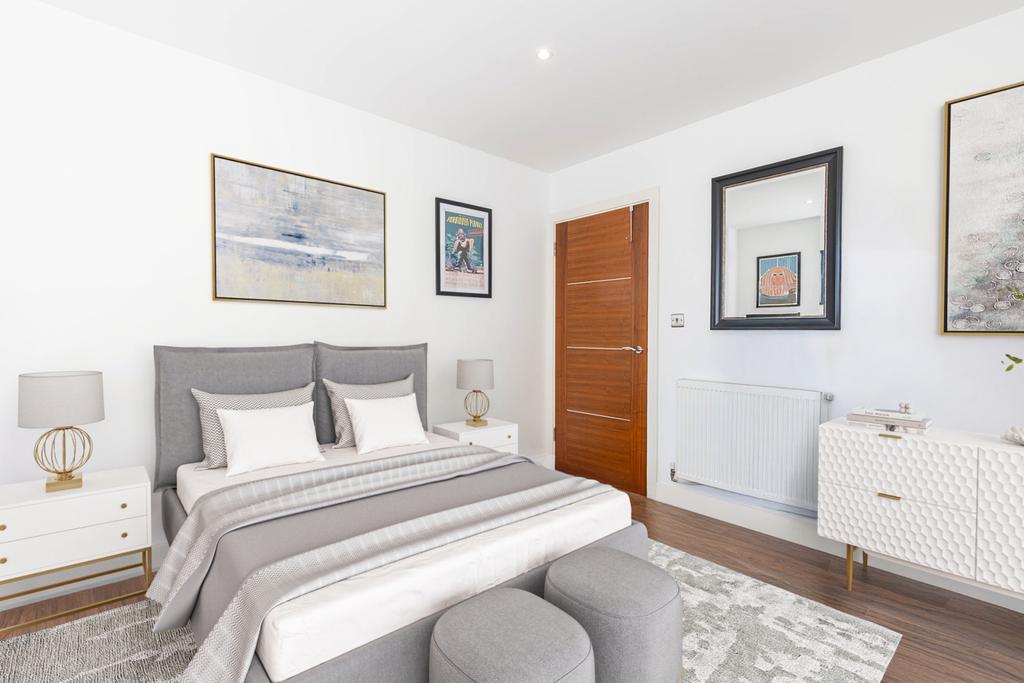 Bedroom 1 (virtual staging)