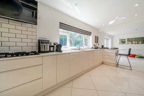 4 bedroom detached house for sale, Iberian Way, Camberley, Surrey, GU15