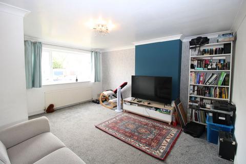 4 Brookside, Bozeat, Wellingborough, NN29 7NJ