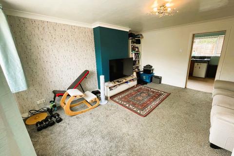 4 Brookside, Bozeat, Wellingborough, NN29 7NJ