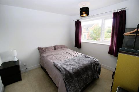 4 Brookside, Bozeat, Wellingborough, NN29 7NJ