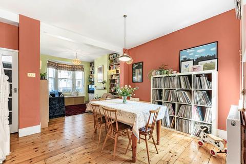 undefined, Sutton Court Road, Plaistow, London, E13 9NS