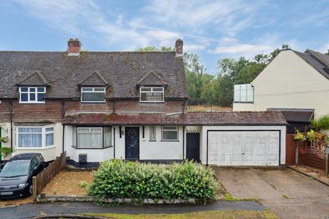 3 Longfield, Hedgerley, Slough, SL2 3RN