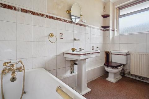 3 Longfield, Hedgerley, Slough, SL2 3RN