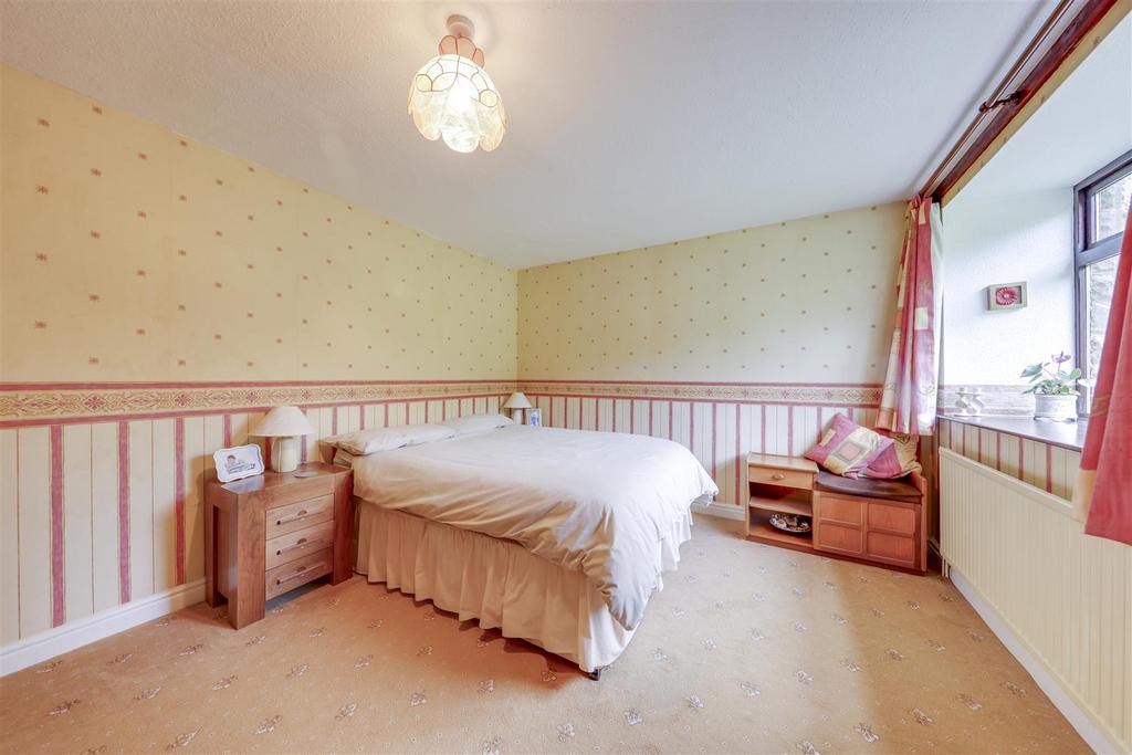 Bed 4