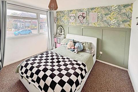 58 Mallory Road, Bishops Tachbrook, Leamington Spa, CV33 9QY