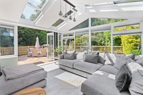 4 bedroom semi-detached house for sale, Swans Ghyll, Forest Row RH18