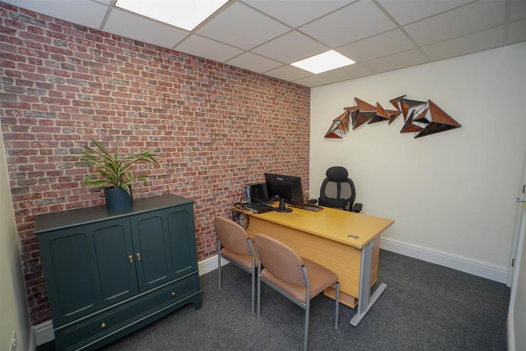 OFFICE 1 A (1 of 1).jpg