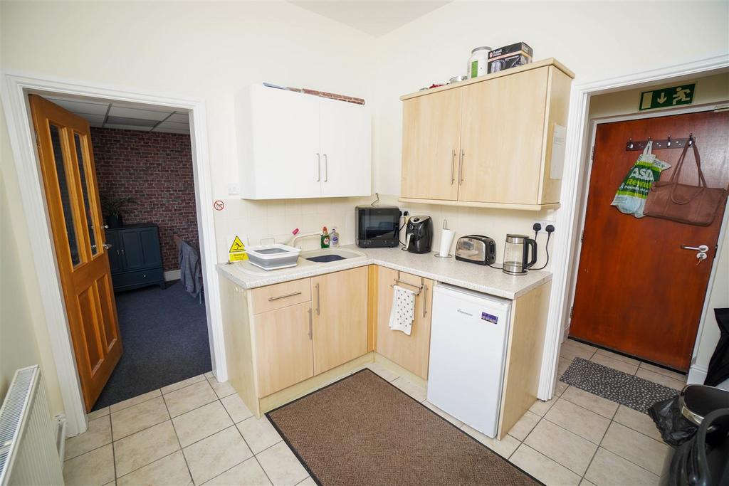 KITCHEN 1 (1 of 1).jpg