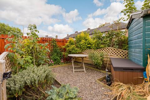 243/6 Ferry Road, Edinburgh, EH5 3AB