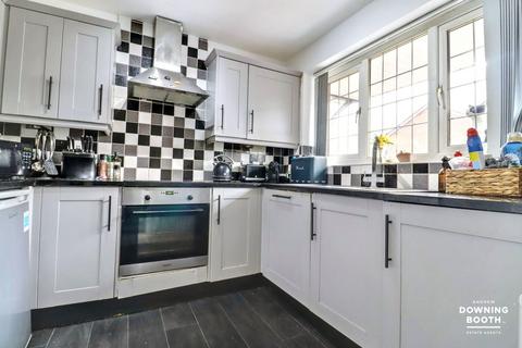 3 bedroom detached house for sale, Hereford Way, Tamworth, B78 3XT