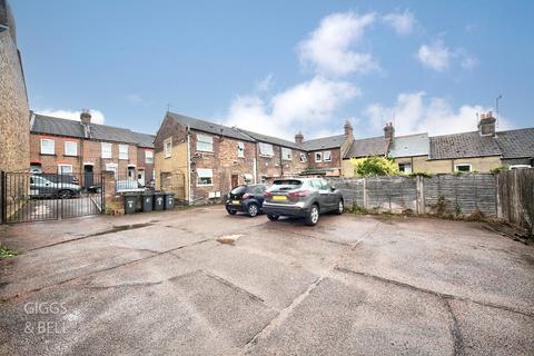 Cowper Street, Luton, Bedfordshire, LU1