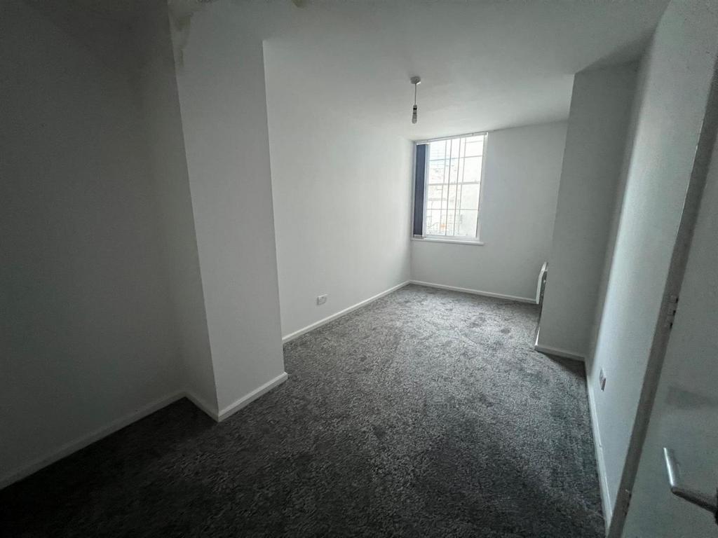 Bedroom 2 No Elec. .jpg