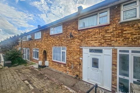20 Redcar Road, Romford, RM3 9PT
