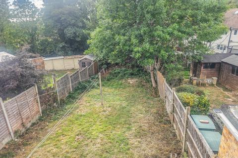 20 Redcar Road, Romford, RM3 9PT