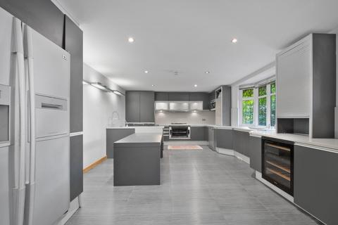 undefined, Gordon Avenue, East Sheen, London