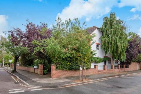 5 bedroom semi-detached house for sale, Gordon Avenue, East Sheen, London, SW14