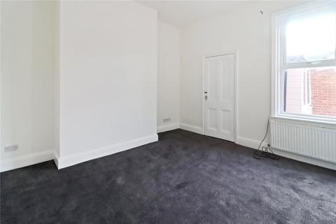 3 bedroom flat to rent, Westburn Terrace, Sunderland SR6