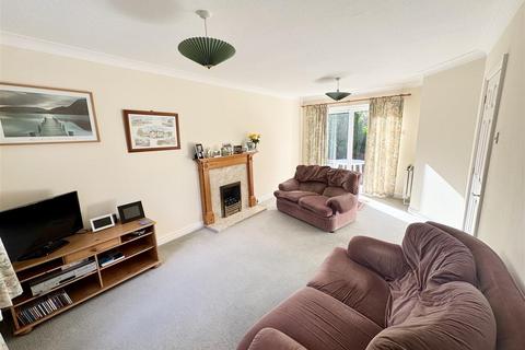 3 bedroom detached house for sale, Pippin Way, Kings Hill, ME19 4FQ