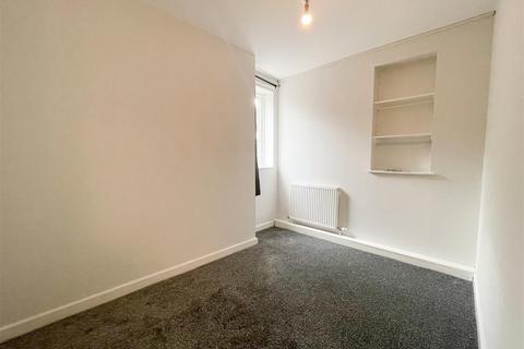 10 bedroom detached house to rent, Harborough Avenue, S2