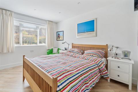 2 bedroom apartment for sale, Rosewood Way, Farnham Common SL2