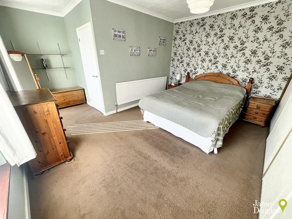 Bed12 (1)