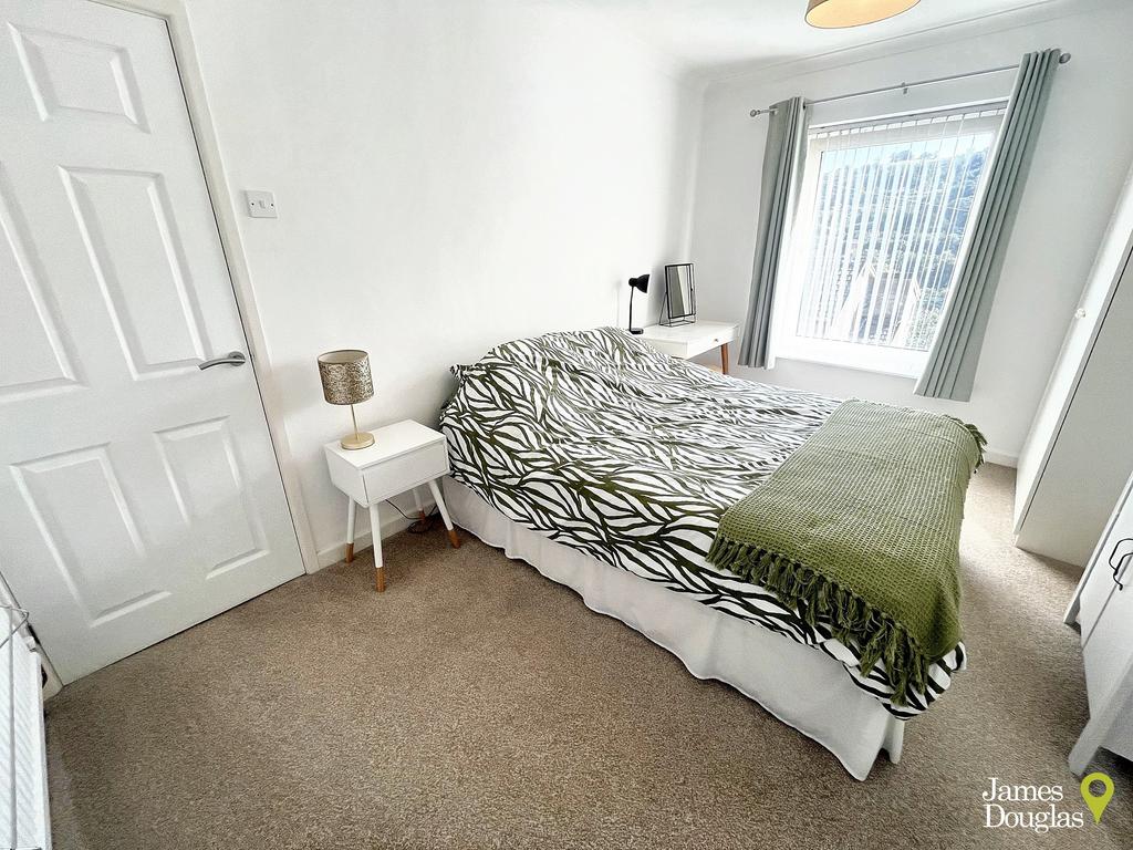Bed3 (1)