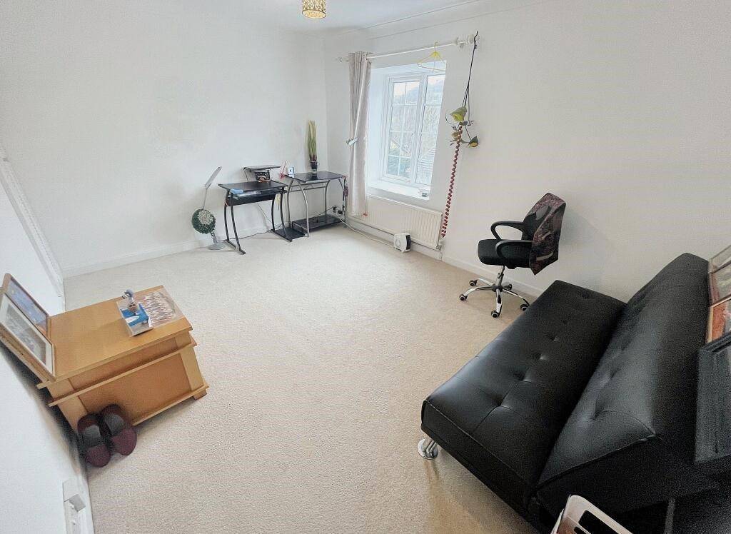 1stbedroom