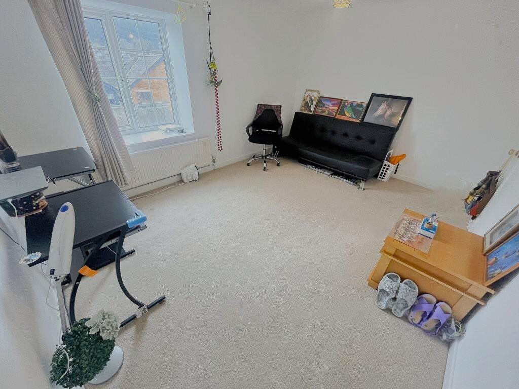 1stbedroom2