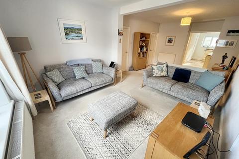 37 Barry Road, Pontypridd, CF37 1HY