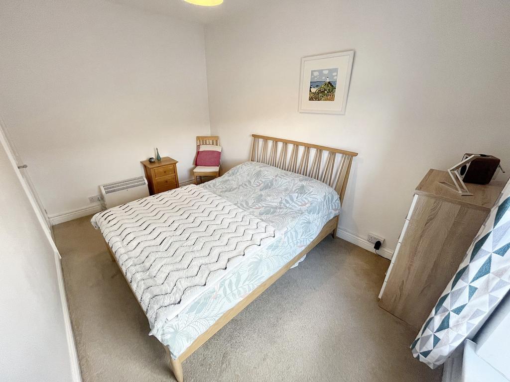 Bed12