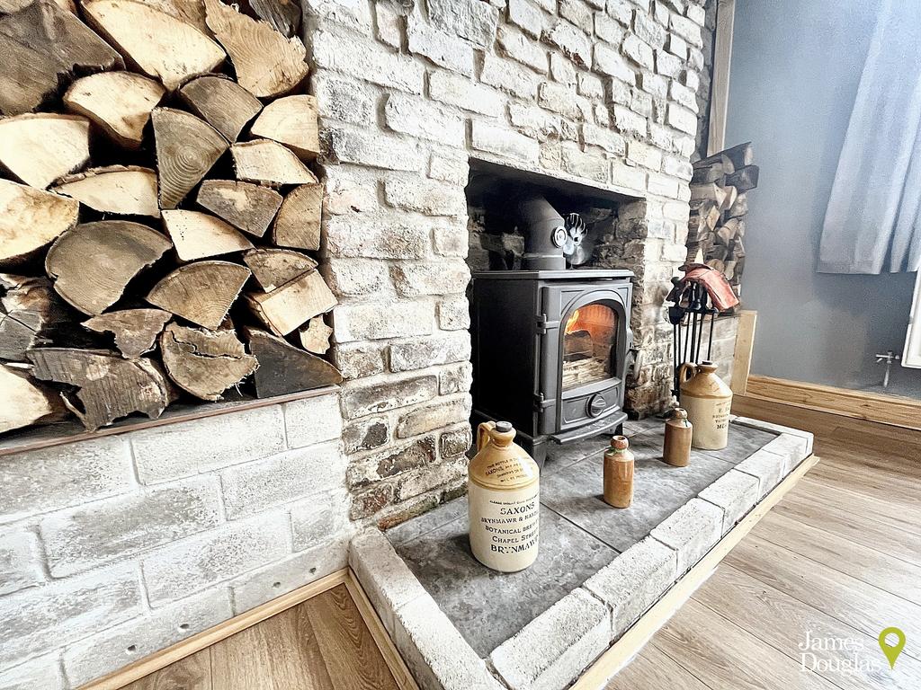 Log Burner1