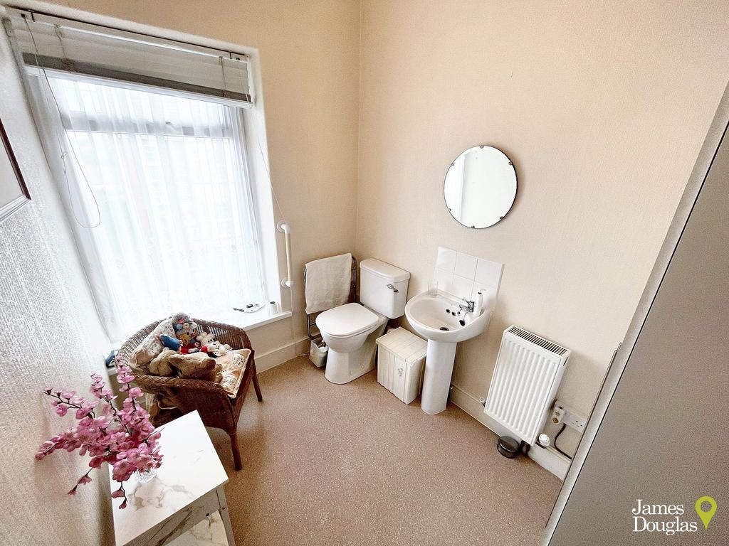 Upstairs WC