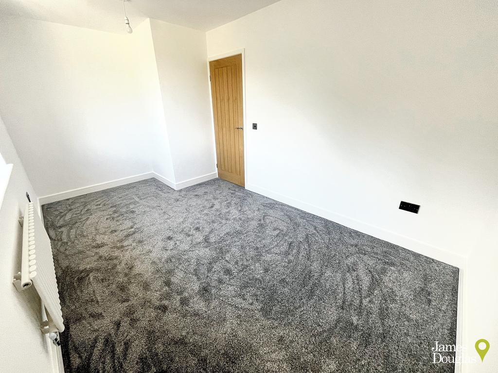 Bed12