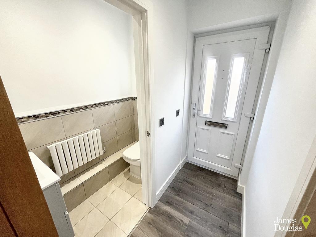 Entrance WC1