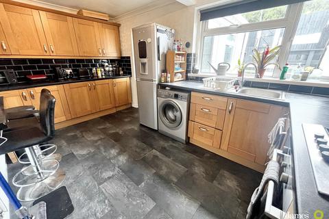 19 Morgan Terrace, Porth, CF39 9LR