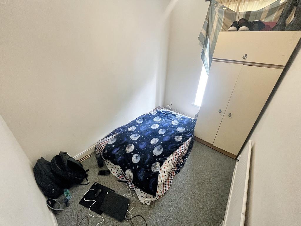 Bed3