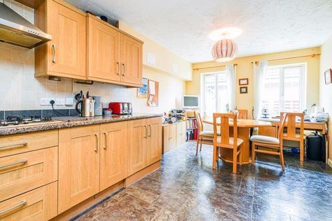 4 bedroom detached house for sale, Oakwood Road, Leicester, Leicester, LE4