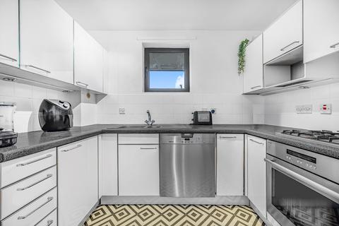 2 bedroom apartment for sale, Cumberland Mills Square, London, E14