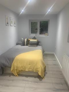 undefined, Queens Road, Nuneaton CV11