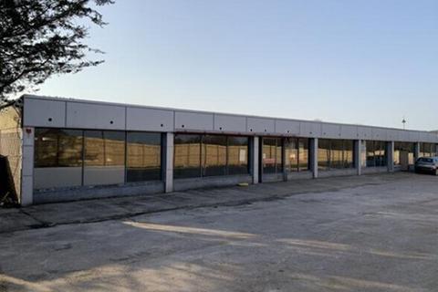 Retail property (high street) to rent, Bury Rd Pulborough RH20 1NN