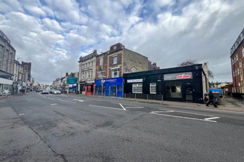 Retail property (high street) to rent, 2 London Rd Portsmouth PO2 0LH
