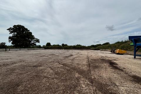 Land to rent, Manor Rd Hayling Island PO11 0QW