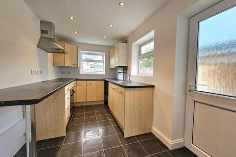 42 Linden Road, Gloucester, GL1 5HD