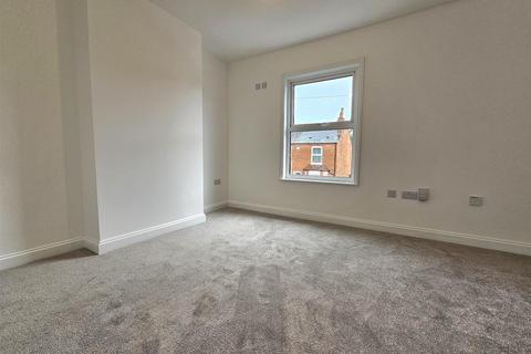 42 Linden Road, Gloucester, GL1 5HD