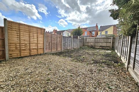 42 Linden Road, Gloucester, GL1 5HD