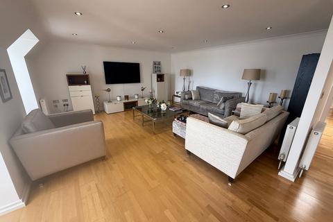 2 bedroom penthouse for sale, Vere Road, Broadstairs CT10