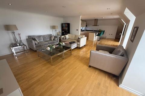 2 bedroom penthouse for sale, Vere Road, Broadstairs CT10