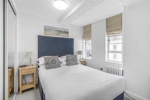1 bedroom flat for sale, Nell Gwynn House, Sloane Avenue, SW3